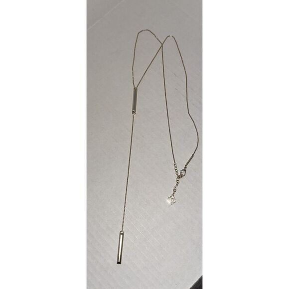 Kendra Scott Shelton Lariat Y-Bar Necklace in gold tone - Picture 2 of 5